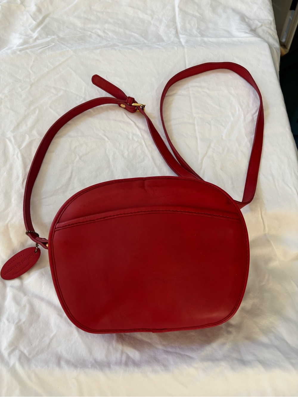 Hillard & Hanson Red Leather Oval Crossbody Bag